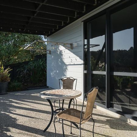 Modern Family Friendly Getaway Villa Dunedin Exteriör bild