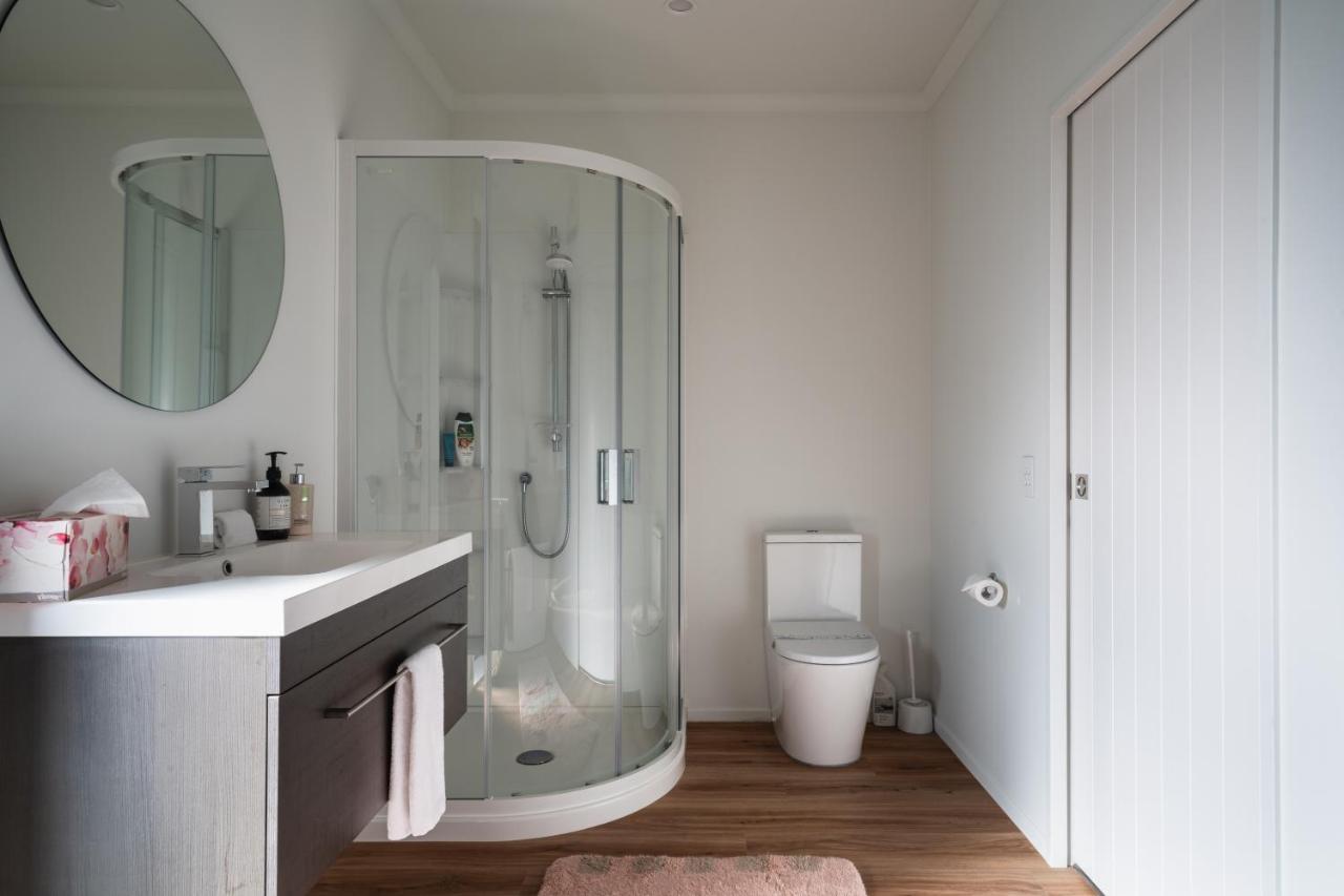 Modern Family Friendly Getaway Villa Dunedin Exteriör bild