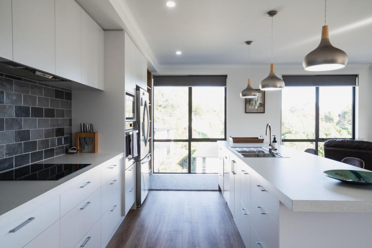 Modern Family Friendly Getaway Villa Dunedin Exteriör bild