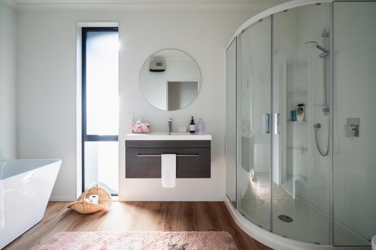 Modern Family Friendly Getaway Villa Dunedin Exteriör bild
