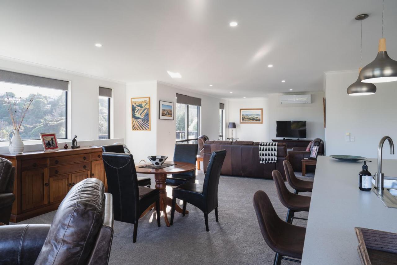 Modern Family Friendly Getaway Villa Dunedin Exteriör bild